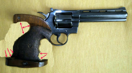 Hola amigos:
Os presento mi último "brico"... una empuñadura a medida para una Walther GSP hecha 01