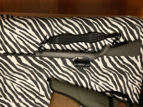Me e echo con este arma, y mañana la voy a probar con los jabalies, nunca e usado este calibre, y mirando 80