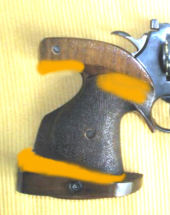 Hola amigos:
Os presento mi último "brico"... una empuñadura a medida para una Walther GSP hecha 130
