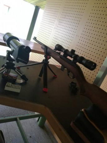 Buenas, pongo a la venta esta carabina semiautomática MARLIN 70 del calibre 22 LR + visor TASCO 3-9x32. 01
