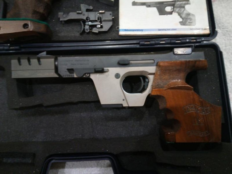 Vendo pistola de precisión WALTHER GSP EXPERT con dos carros, del calibre .22 y del calibre .32. Está 01
