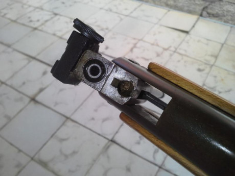 Un hola para tod@s, comienzo por decirles que el problema que tengo con mi carabina de A/C modelo Cometa 30