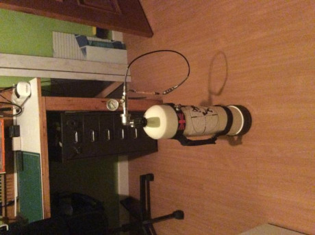 Buenas tardes.
A un compañero del foro le voy a comprar una Scuba de 6L 300 bar y he pensado en esta Estación 10