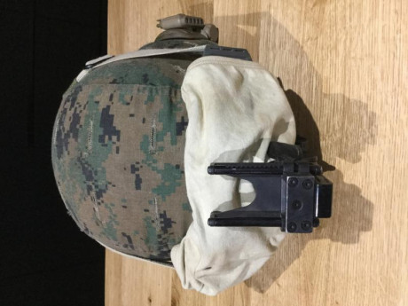 Real no airsoft
Se vende lo que se ve en la foto
Casco talla L
Sure fire de casco blanco/rojo IR
Nuquera 02