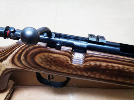 Se vende carabina marlin xt 22 vr con muy poco uso, en su caja original.
Calibre 22LR
Culata de madera 20