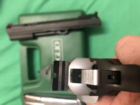 Buenas cambio mi tangoglio poq no me hago a la empuñadura por pistola midelo 1911 a poder ser de 6” en 00