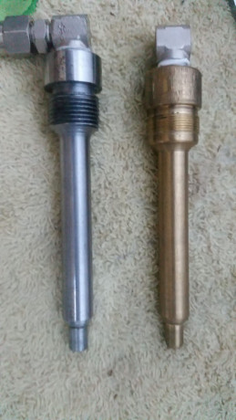 Buenas vendo dos eliminador de botellines de co2 a 50€unidad uno para Stinger ares "plateado" 00
