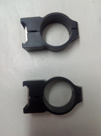 Vendo unas anillas Warne Maxima altas , fijas para carril Weaver ó Picatini , estan nuevas no han llegado 00