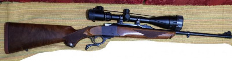 Vendo Rifle Ruger con mira 24x50 muy cuidado.

Precio  790  euros

El arma se encuentra en Madrid. Realizaría 00