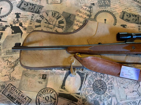 Un amigo vende este rifle. Precio con funda i mira 800€. La mira es svarowski 4x32r i el rifle es midland 00