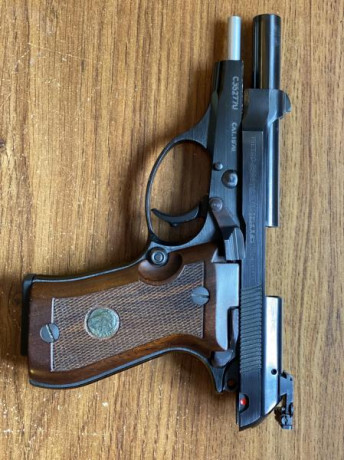 Hola! 
Vendo Beretta 87 cheetah cal.22 lr en excelente estado con alzas micro métricas.

Pistola mítica 01