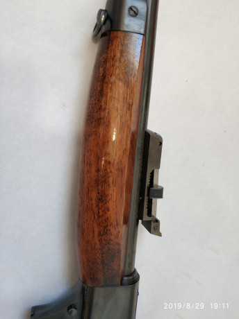 Hola. Vendo carabina Unique cal.22 por 160€. Arma de excelente calidad, bonita madera, muy precisa y en 10