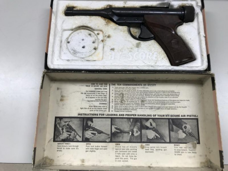 Vendo esta preciosidad que es una buena pieza de coleccion ,  con mas de 50 años a sus espaldas, fecha 00