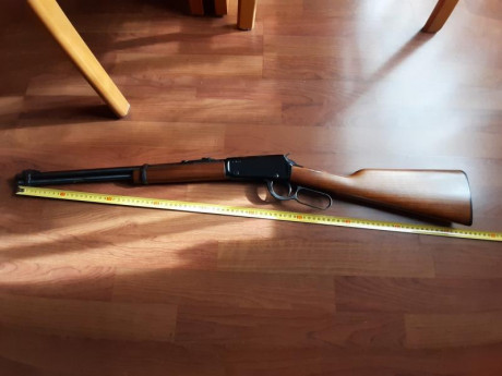 Vendo esta magnífica carabina que está impoluta,
Su precio es 275€ 51