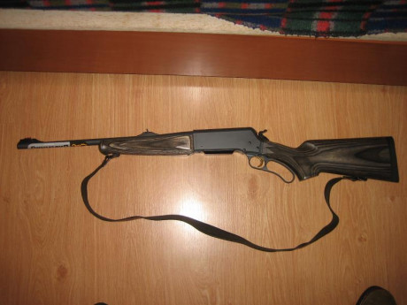 Hola. vendo impecable . tres cargadores. está en Asturias. 900€ 01