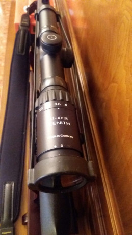 Rifle: Sauer 202 con culata de polímero, muy pocos disparos. 
Calibre .375 H&H magnum.
Sin salir al 10