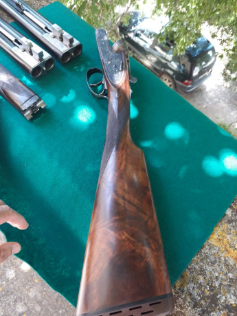 Se vende paralela Chacho Arrizabalaga (JAM) calibre 12 con  dos juegos de cañones,  apertura automática 00