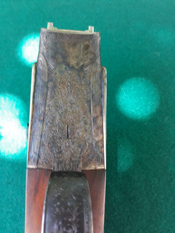 Se vende paralela Chacho Arrizabalaga (JAM) calibre 12 con  dos juegos de cañones,  apertura automática 30