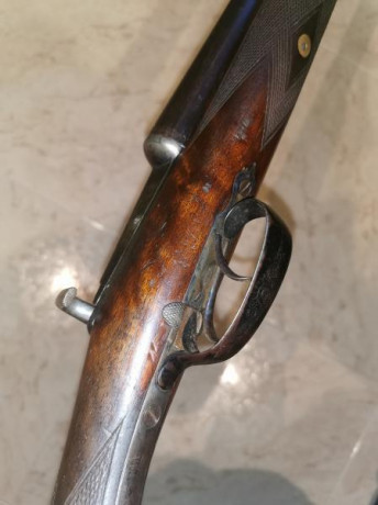 Vendo escopeta de caza calibre 12 /70  marca Brunt Latrige, escopeta antigua pero en excelente estado 11