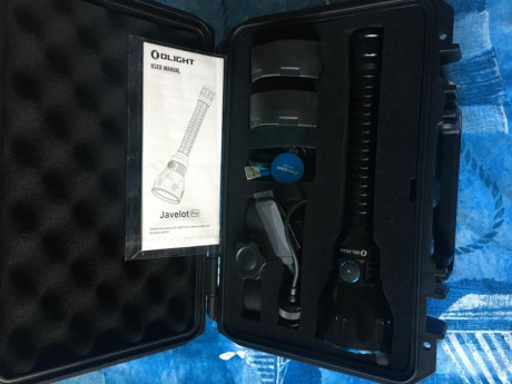 Se cambia por monócular nocturno ,linterna olight pro con kit de caza  procedente de sorteo está a estrenar 01