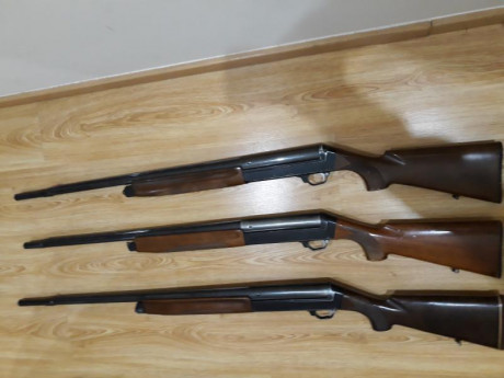 Escopeta Benelli SL 121

con polichoques y muy poco uso cañón de 60cm y choque  prolongador a 72 y 3 *


12 70