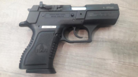 Pistola de reestreno ya que no tiene uso
9mm para, con maletín de origen y un cargador como viene.
400€
Mucho 31