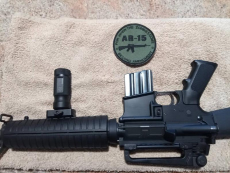 Buenas tardes

Se vende xabre defense (AR15-MR15) en perfecto estado cal 222 rem
Se añade visor militar 00