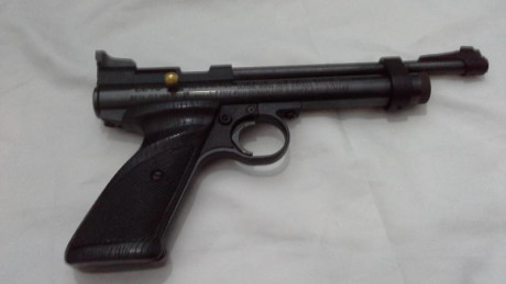 Crosman 2240 , vendo por 80€ + 5€ envío  , cambio por benjamin de bombeo  ,  hw97 o hammerli  firefox 01