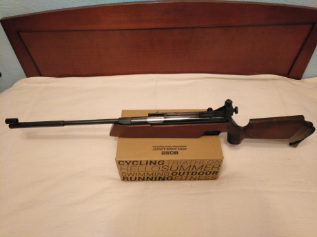 Buenas  noches,
vendo carabina Feinwerkbau 300 S, esta carabina se encuentra en un estado general bastante 00