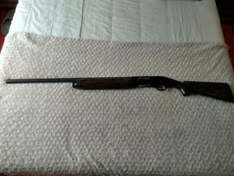 Vendo repetidora zurdos impecable estado 
Maletín y polichokes 02