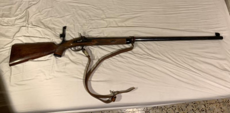 Vendo rifle Gibbs de Pedersoli cal.45 en muy buen estado. Precio 900 Euros. Atiendo llamado y wassaps. 02