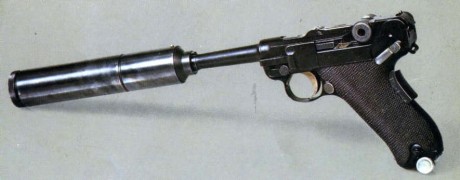 Abro este hilo inspirado en el propio de Guardia-legi, en el que pretendo colgar "rarezas", 70