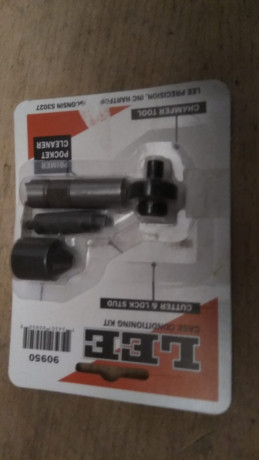 Vendo Kit de Recarga LEE 50 Aniversario. Comprado en 2017 y en perfecto estado.

El Kit incluye:

Prensa 11