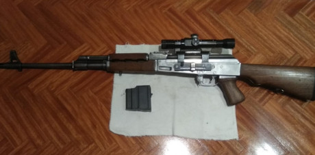 Vendo Zastava M76.

Números de serie coincidentes en todas las piezas del arma salvo en el visor.

Una 00