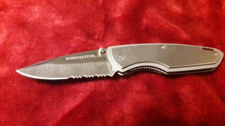 Pongo al venta este lote de 3 navajas en buen estado procedentes de mi colección. Kershaw douglas lyons 01