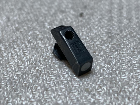 A estrenar.
Son las que lleva de serie la Glock 19X.
Sirven también para otros modelos.
20 euros 00