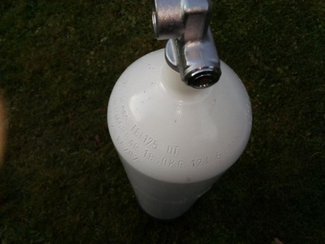 Hola. Se vende botella de aire comprimido de 12L 300b.
Comprada en 2016. Solo se ha usado para llenado 00