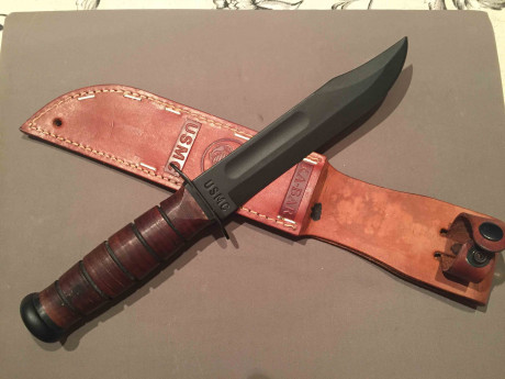 VENDIDO¡¡¡
Oferta, nuevo a estrenar. Cuchillo del CUERPO DE MANINES ESTADOS UNIDOS, historico. Original 01