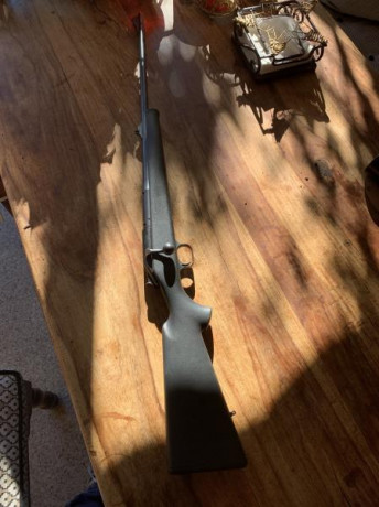 Vendo  Blaser R93  Off road en calibre  300 Winchester Magnum. 

El rifle está en perfectas condiciones. 00