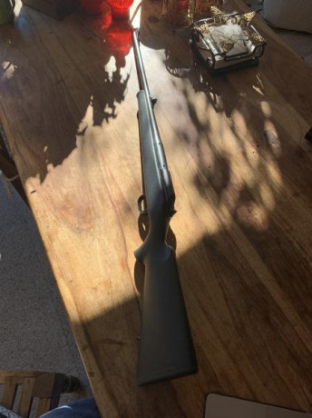 Vendo  Blaser R93  Off road en calibre  375 Holland & Holland Magnum. 

El rifle está en perfectas 02