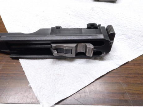 Pues lo dicho, vendo mi Mauser C-96 en calibre 7.63x25 Mauser, (toda la númeración es coincidente)  se 42