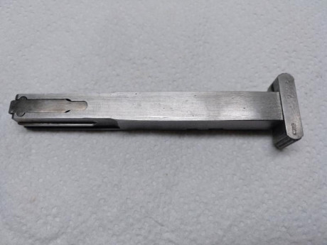 Pues lo dicho, vendo mi Mauser C-96 en calibre 7.63x25 Mauser, (toda la númeración es coincidente)  se 112