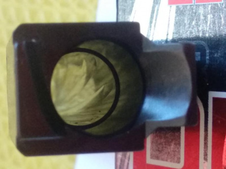 Vendo Glock modelo 22 en calibre 40 SW, de tercera generación, con sistema de amortiguación DPM, incluye 11