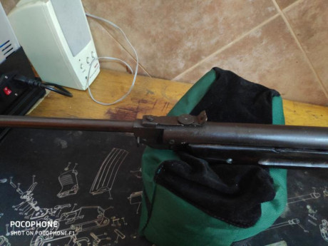 Pues lo dicho pongo a la venta estas 3 carabinas, las 3 funcionan aunque tienen diversos problemas estéticos 10