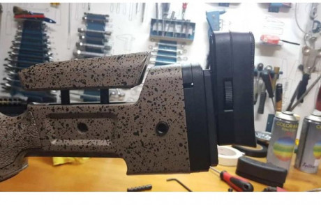 Hola,hay una cantonera del bmp que se ajusta en altura y quisiera ponérselo al hmr e llamado a la armería 01