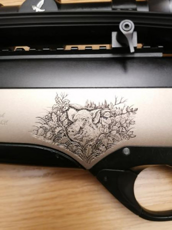 Hola.

Vendo un Merkel semiautomático, modelo de lujo JAGD ( costó casi 2.000 € ), en calibre 9,3x62. 20