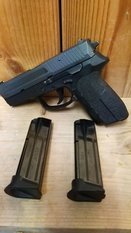 Vendo pistola SIG SAUER modelo SIG SP 2009. Muy poco uso. Guiada con licencia B. Con dos cargadores. Interesados 02