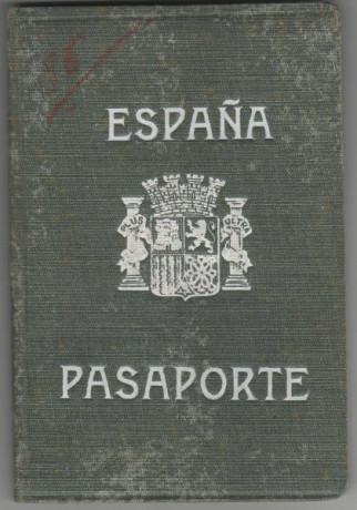  EN RECUERDO Y HOMENAJE A LOS QUE YA NO ESTÁN. 

Si pones en  GOOGLE   PASAPORTES EN LA MEMORIA  da igual 100