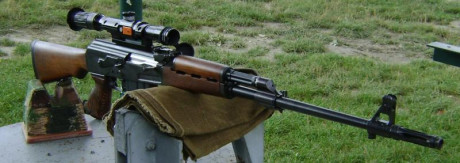 Busco SAFN 49 en calibre 8 Mauser o cambio por el mismo modelo en 30-06.
En general busco semiautomaticas 21