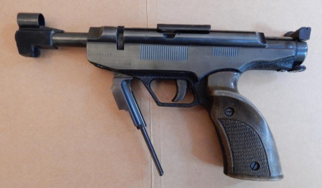 Hola compañeros, 
Soy nuevo en este foro y queria pedir su ayuda con identificación de una pistola '' 02